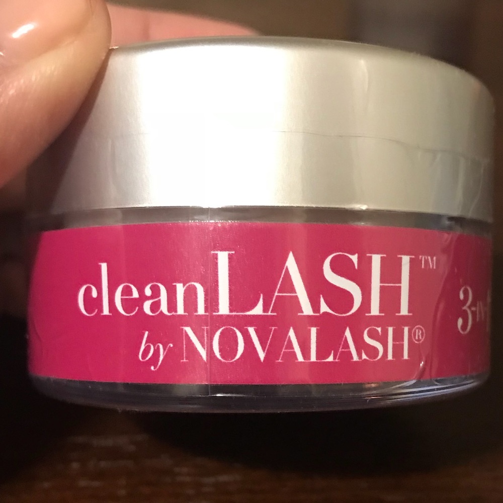Novalash CleanLash cleansing pads